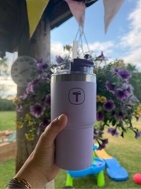 Tupperware 21oz Big T Purple Insulated Tumbler with Straw
